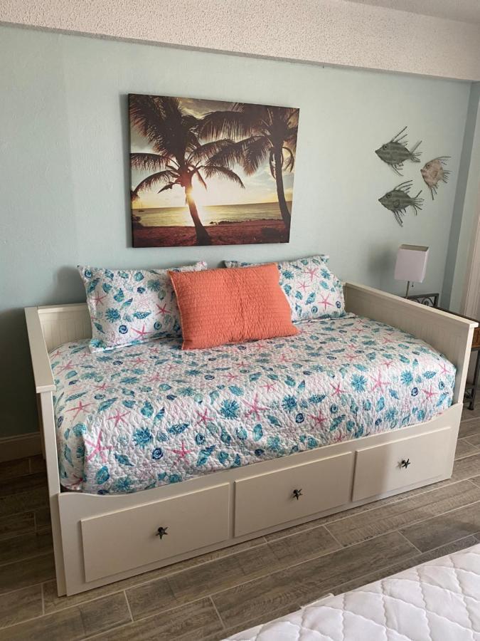 I Need A Vacay Now! Remodeled Studio Дейтона-Бич Экстерьер фото